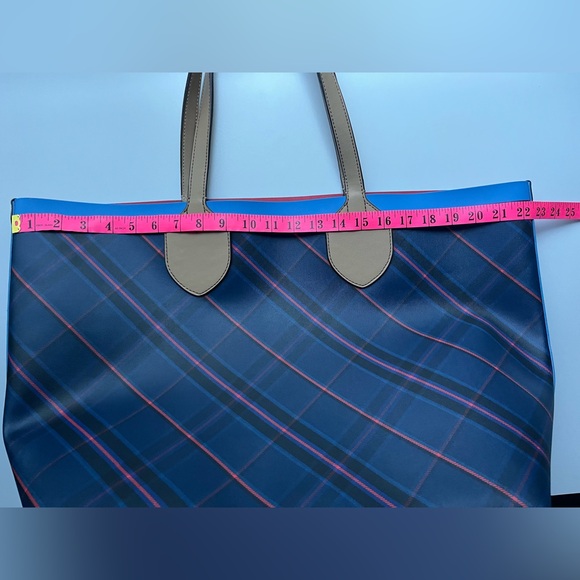 Banana Republic Extra Large Plaid Tote - Picture 9 of 12